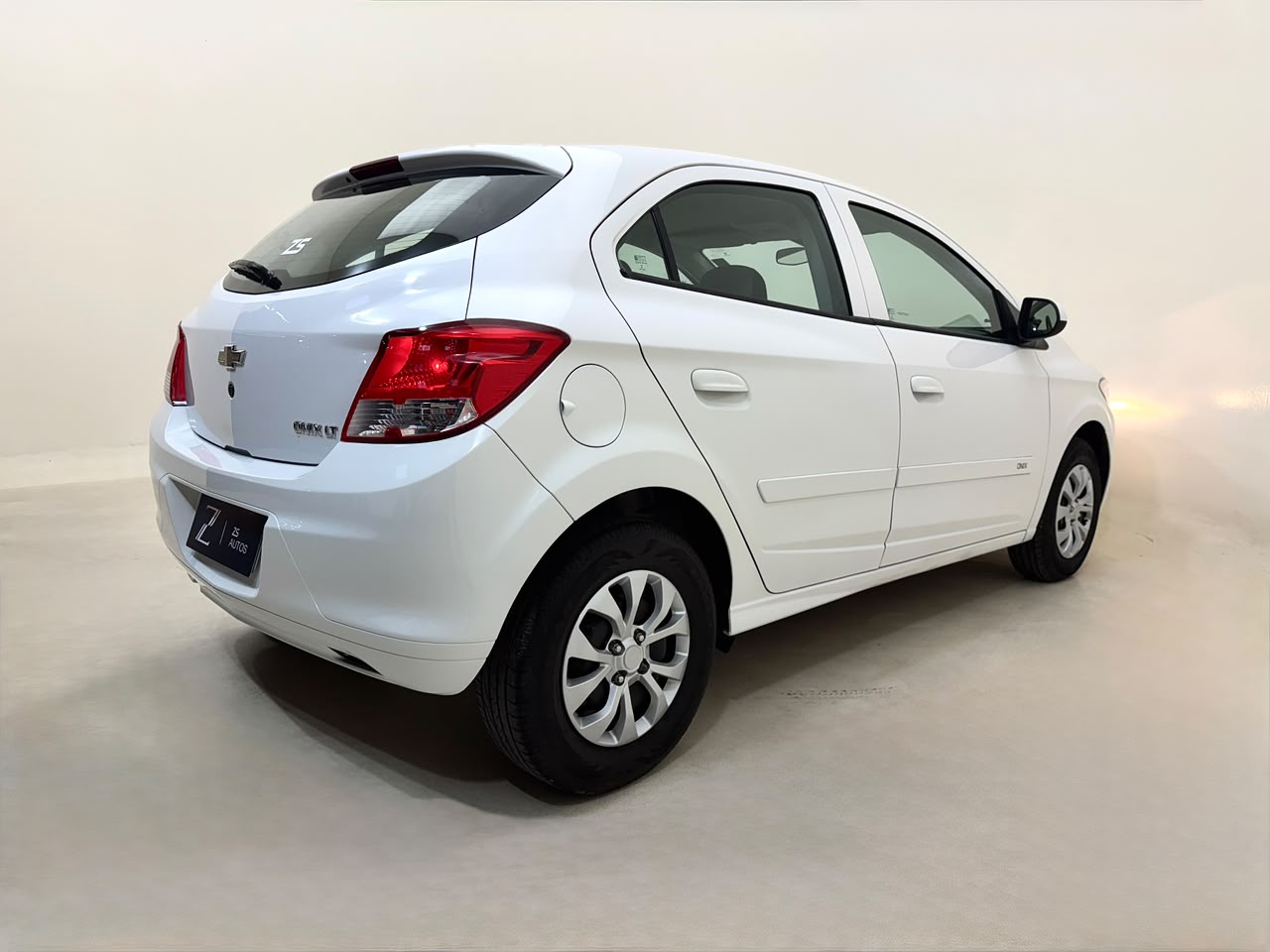 Chevrolet Onix 2015