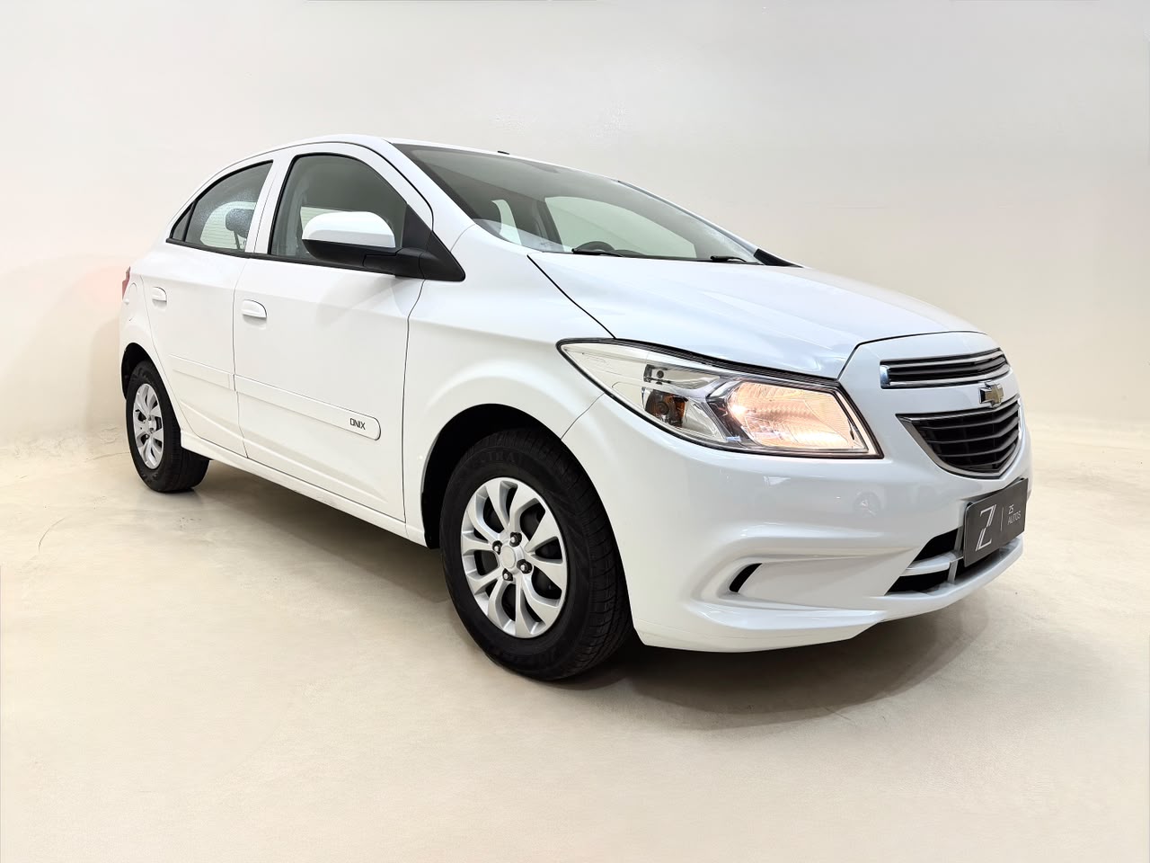 Chevrolet Onix 2015