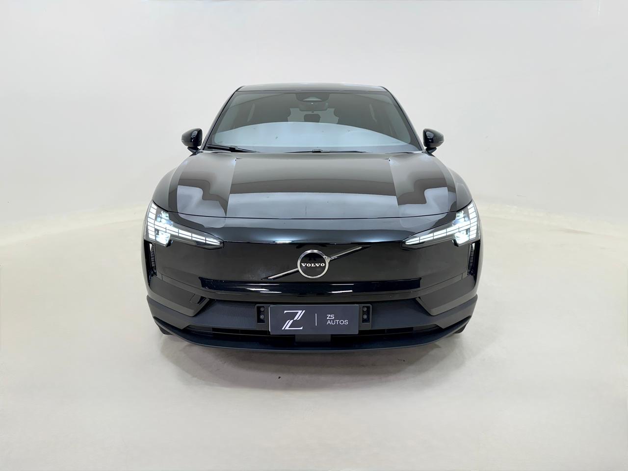 Volvo EX30 2025