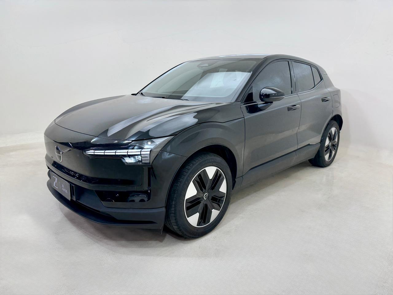 Volvo EX30 2025