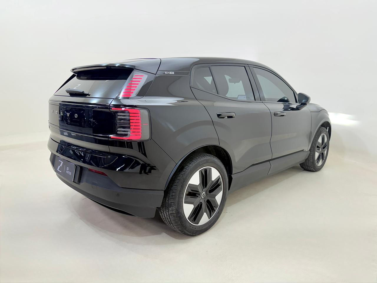 Volvo EX30 2025