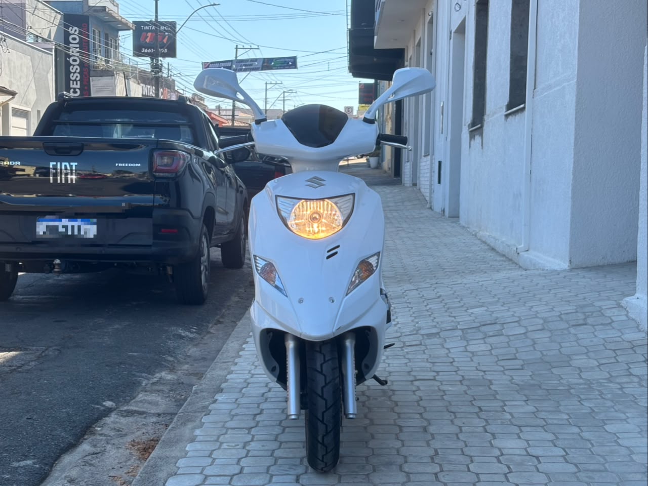 Suzuki BURGMAN i 2019
