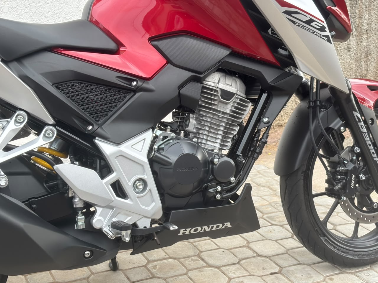 Honda CB 300F Twister 2026