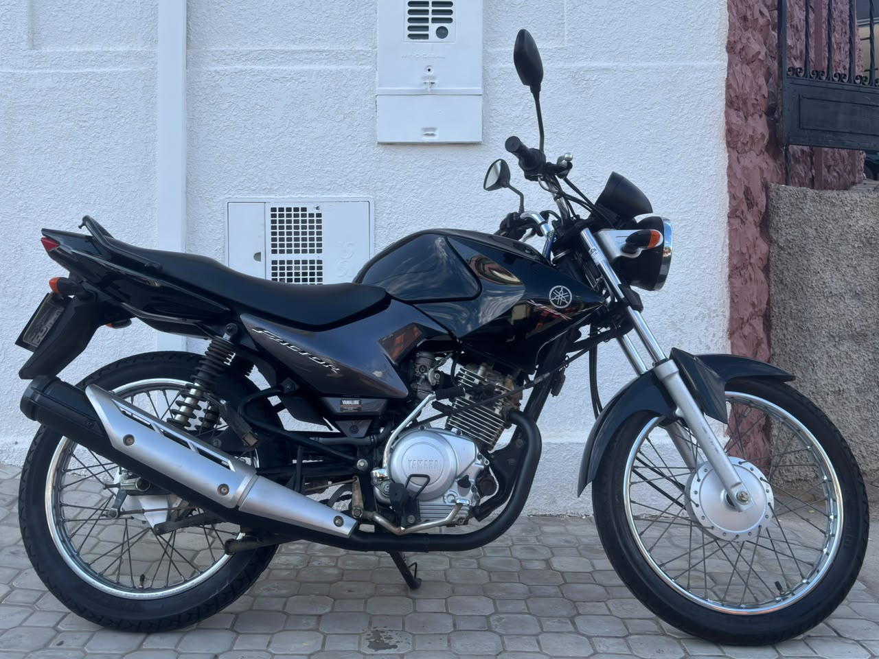 YAMAHA YBR 125 Factor 2009