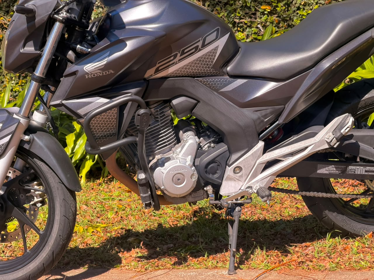 Honda CB 250 Twister 2022