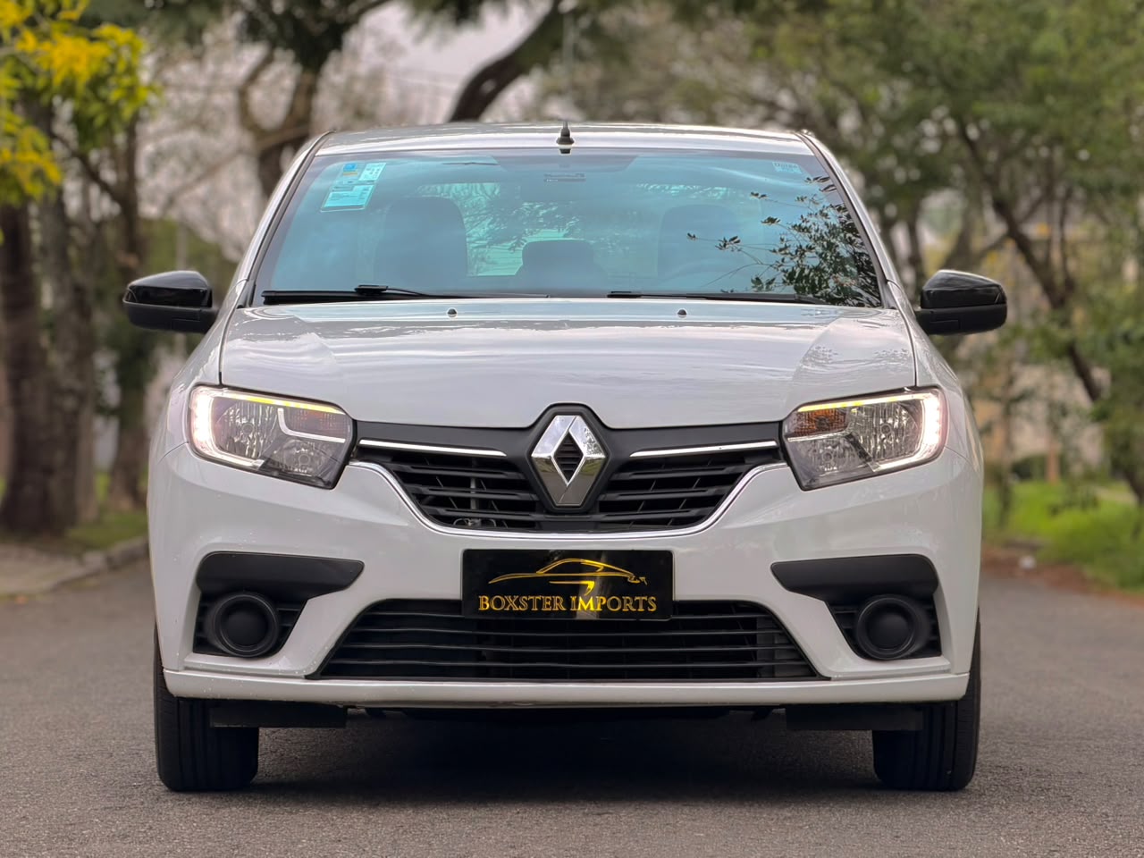 Renault Logan 2023