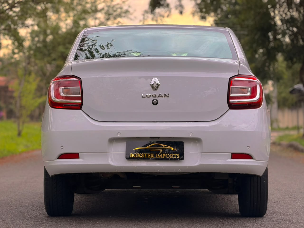 Renault Logan 2023