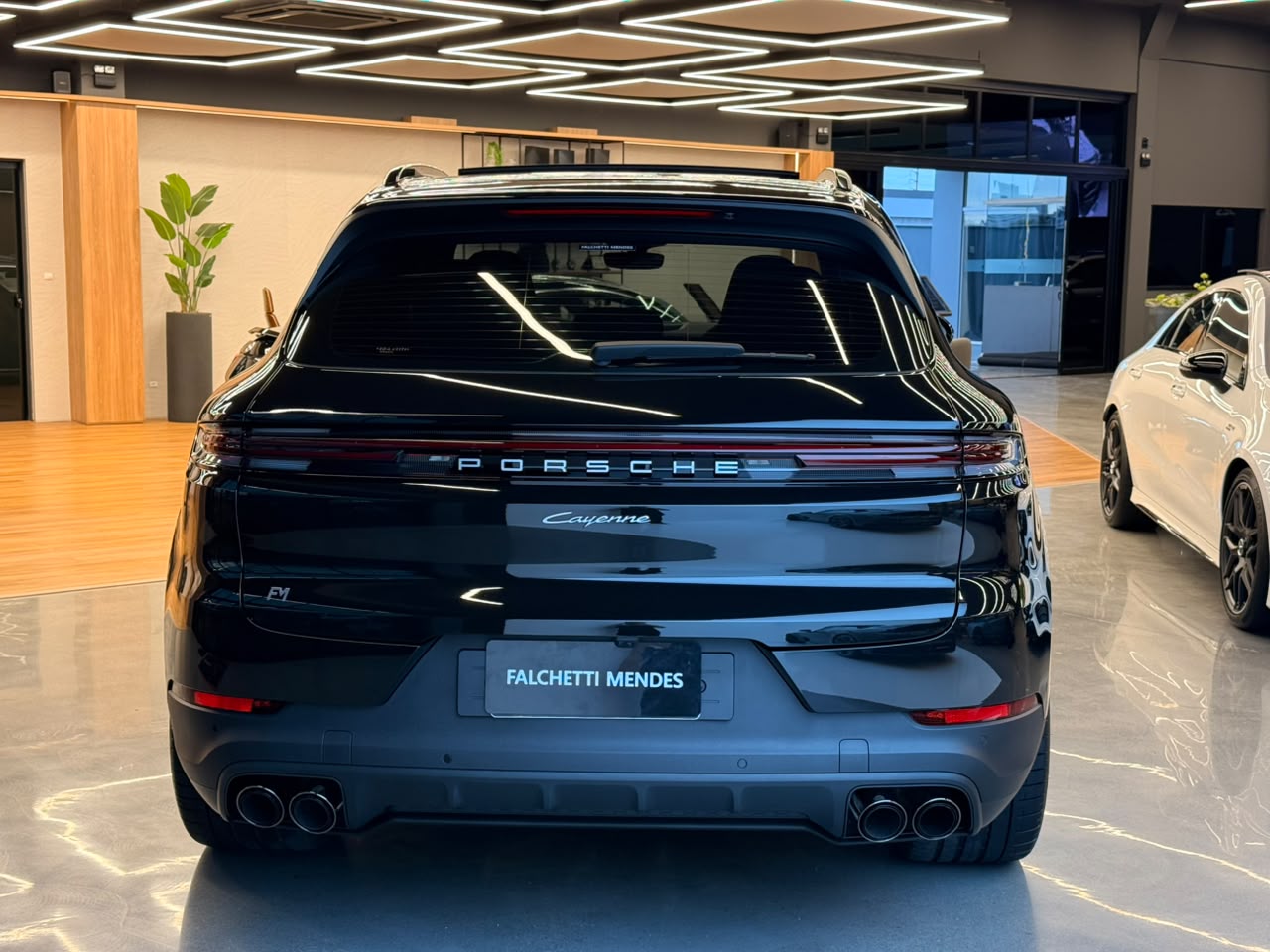 Porsche Cayenne 2025