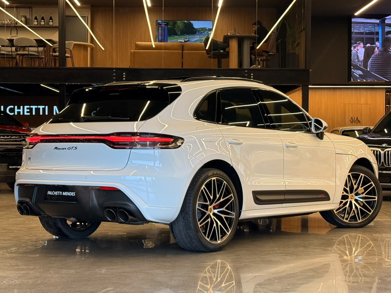 Porsche Macan 2024