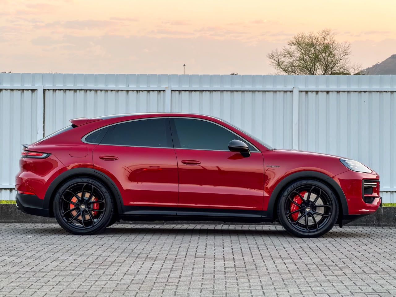 Porsche Cayenne 2025