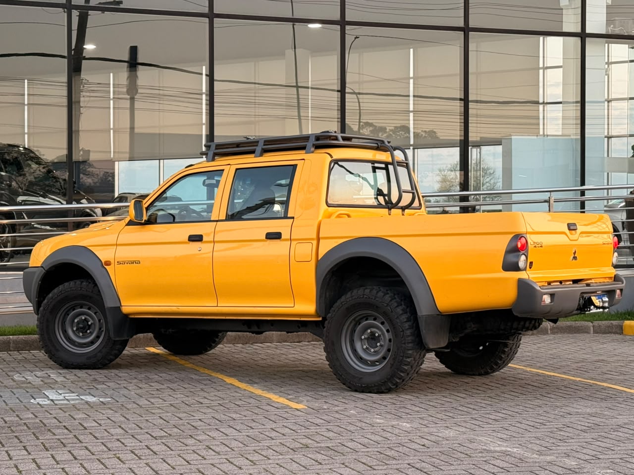 Mitsubishi L200 2011