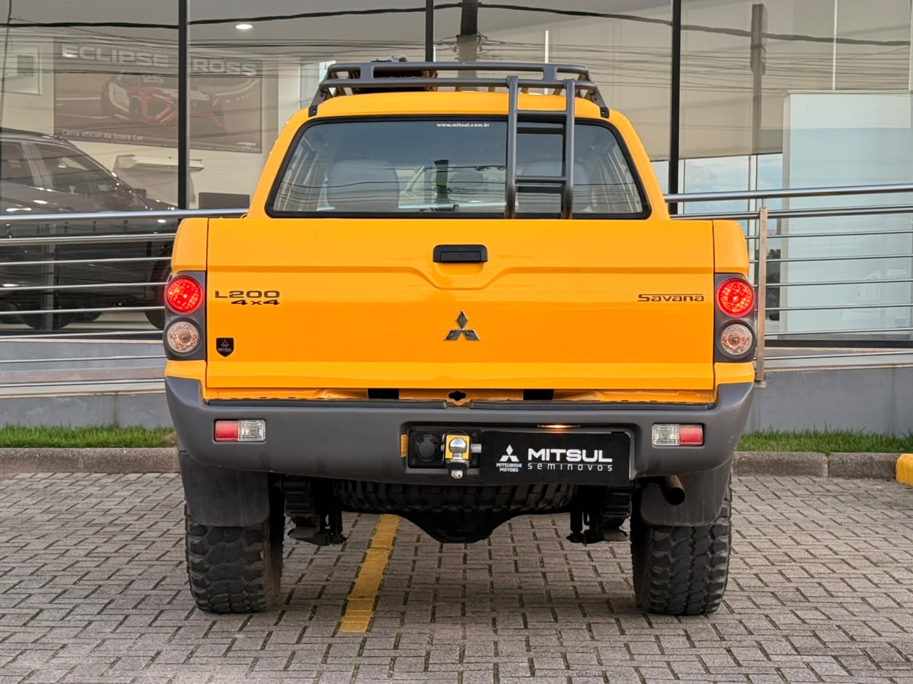 Mitsubishi L200 2011