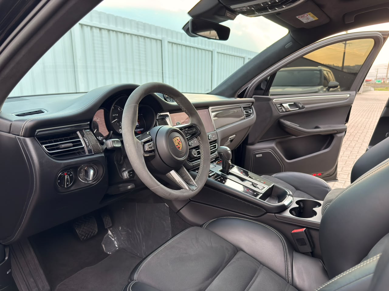 Porsche Macan 2024