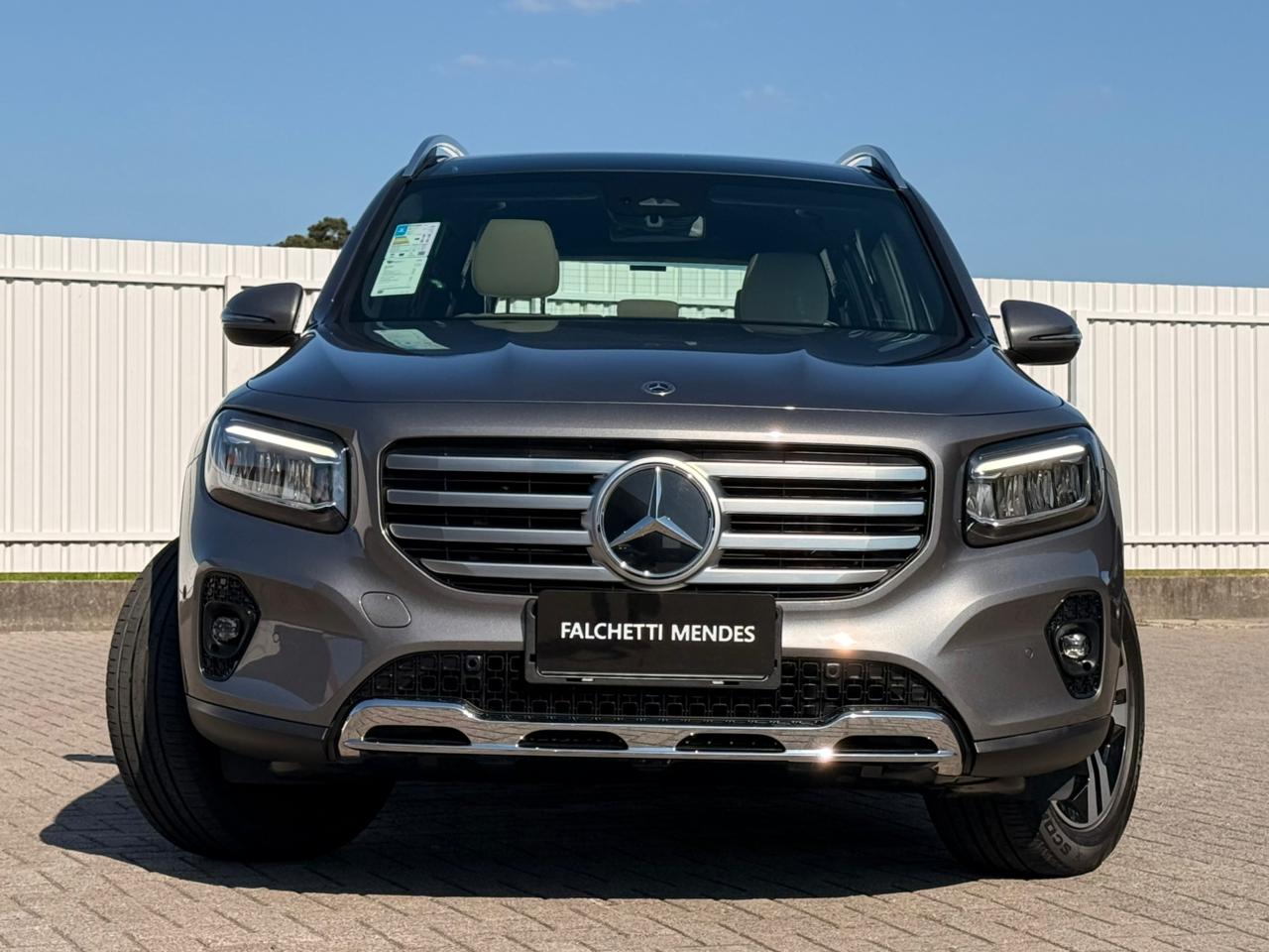 Mercedes-Benz GLB 2025