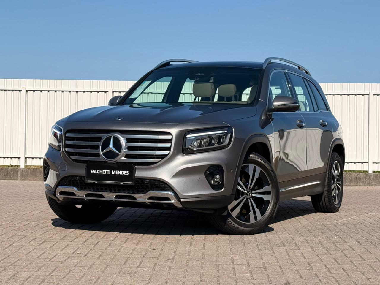 Mercedes-Benz GLB 2025