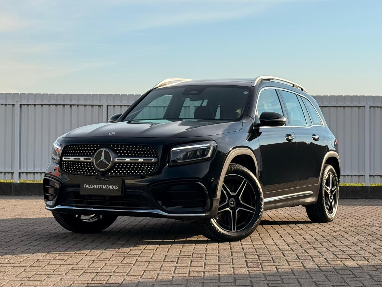 Mercedes-Benz GLB 2025