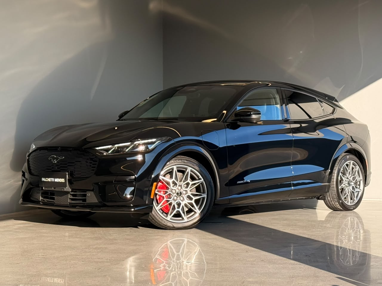 Ford Mustang Mach-E 2025