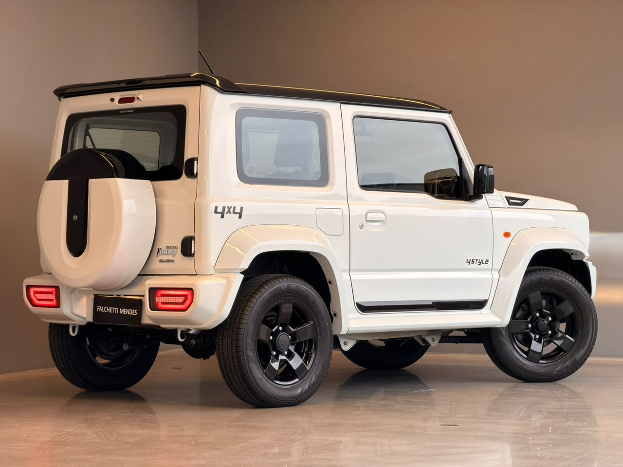 Suzuki Jimny 2024