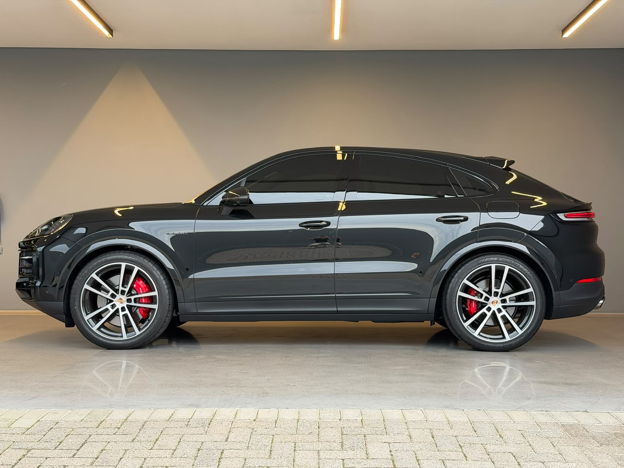 Porsche Cayenne 2025