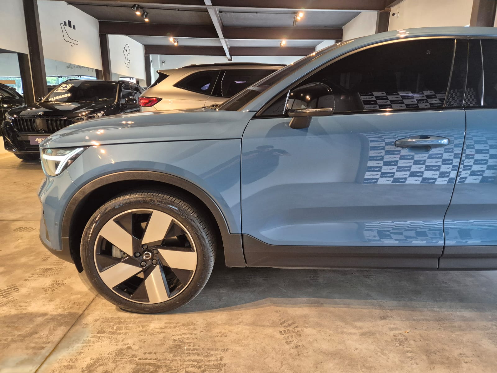 Volvo C40 2023