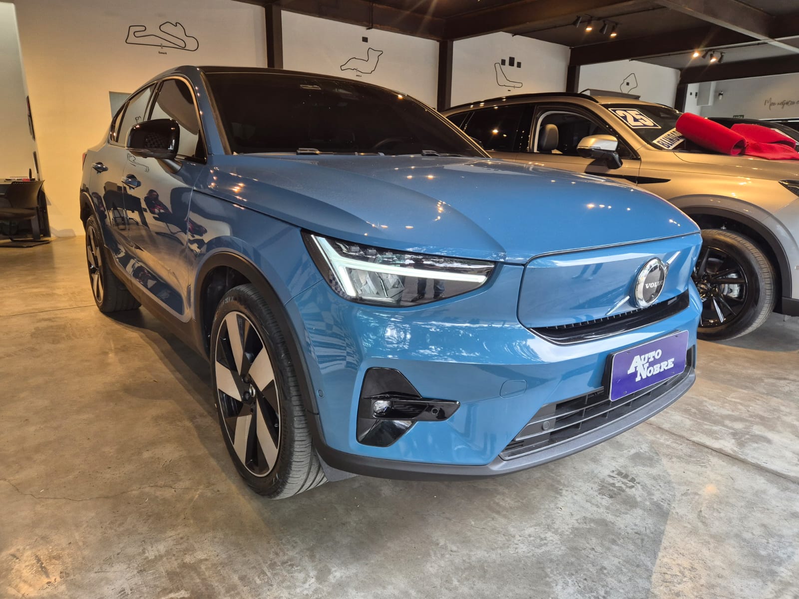 Volvo C40 2023