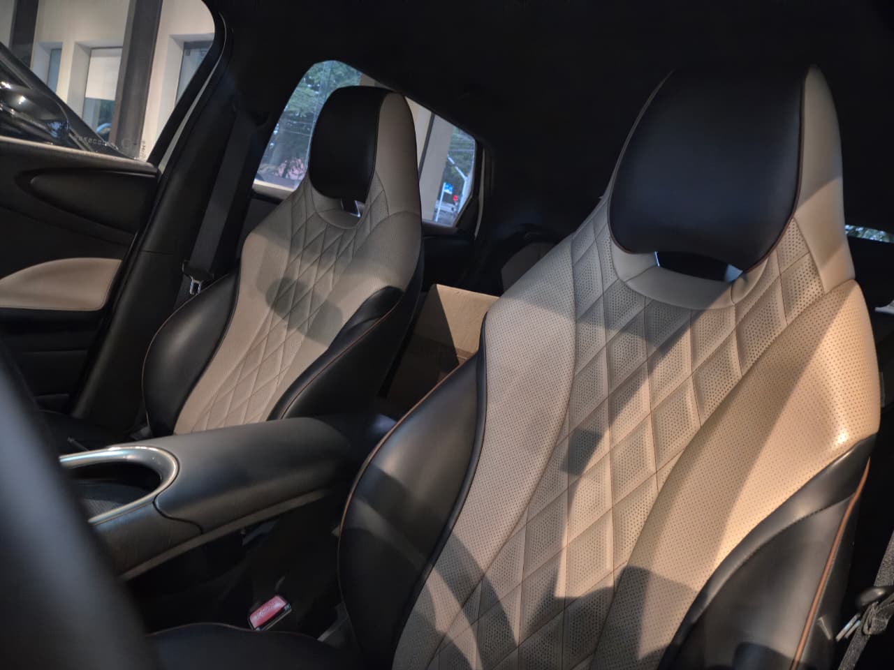 BYD Dolphin 2025