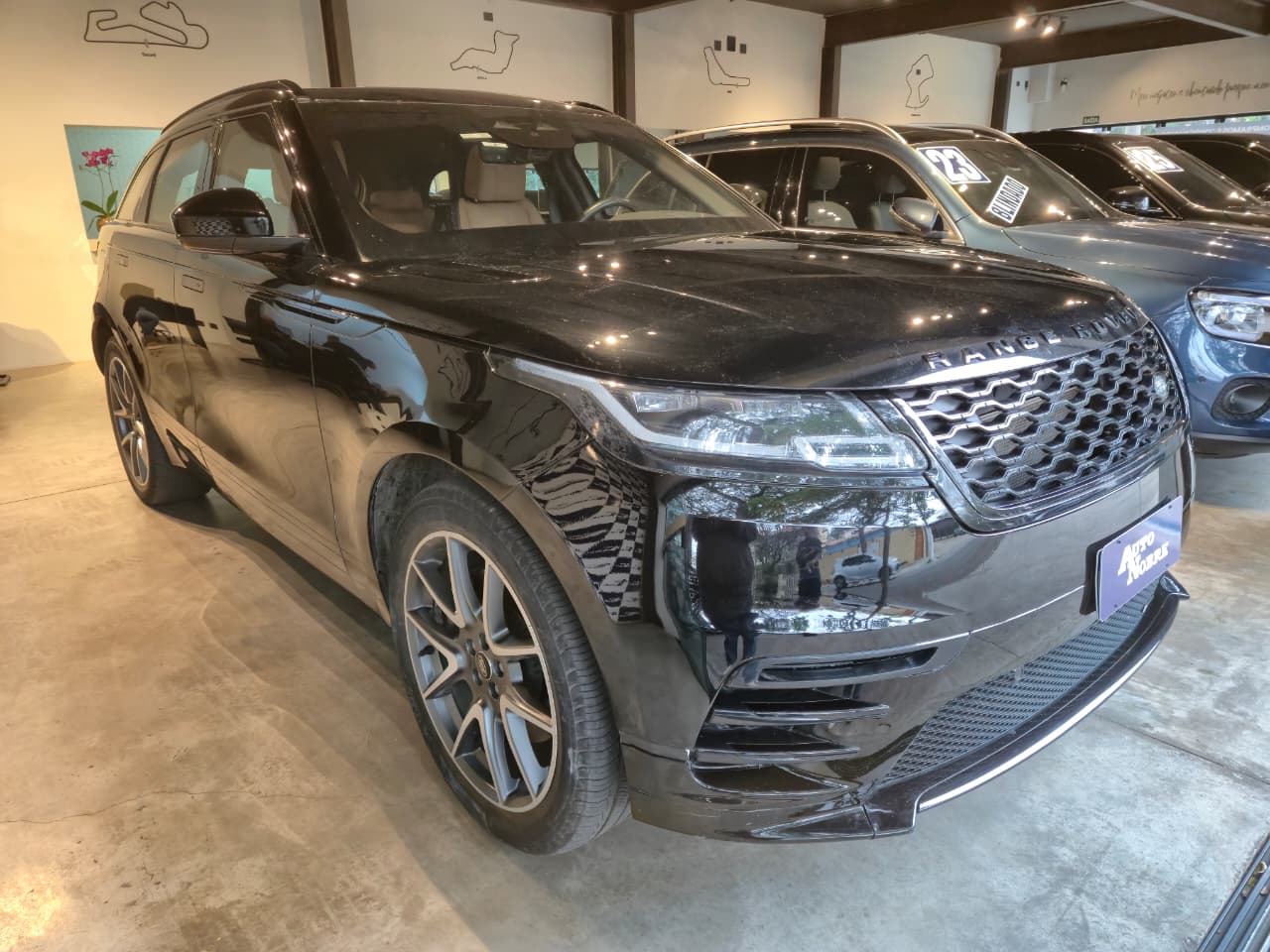 Land Rover Range Rover Velar 2023