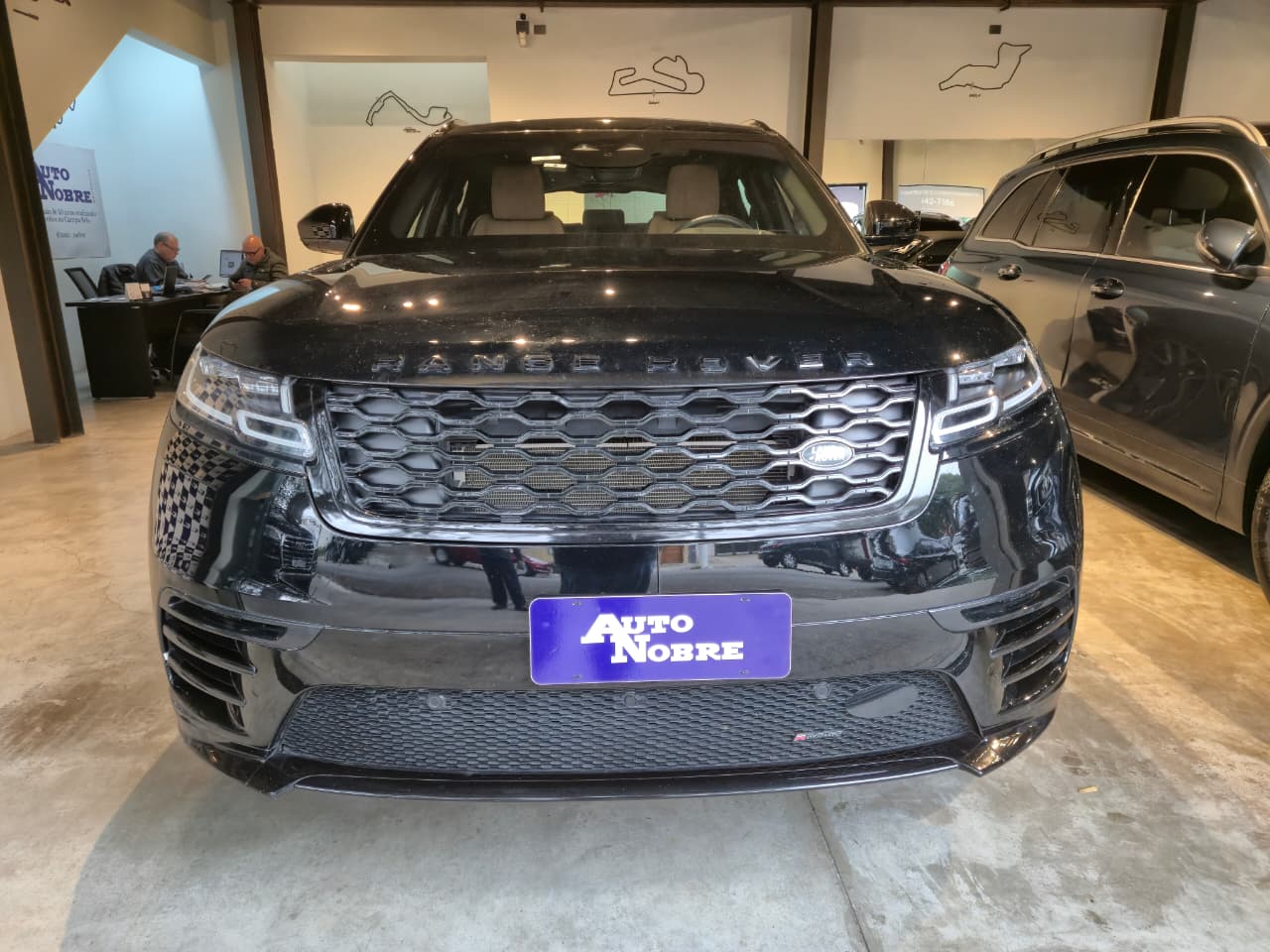 Land Rover Range Rover Velar 2023