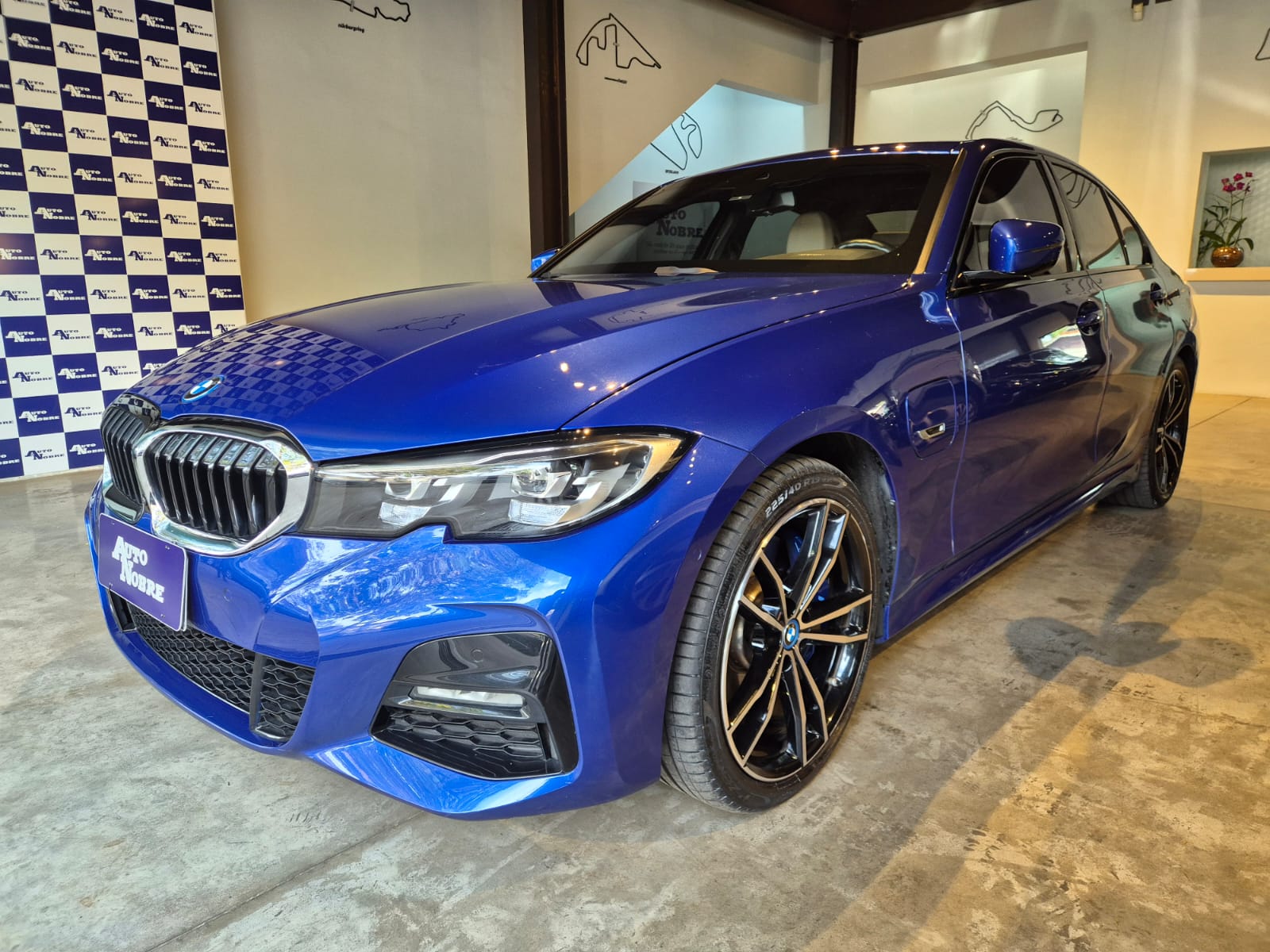 BMW 330e 2022