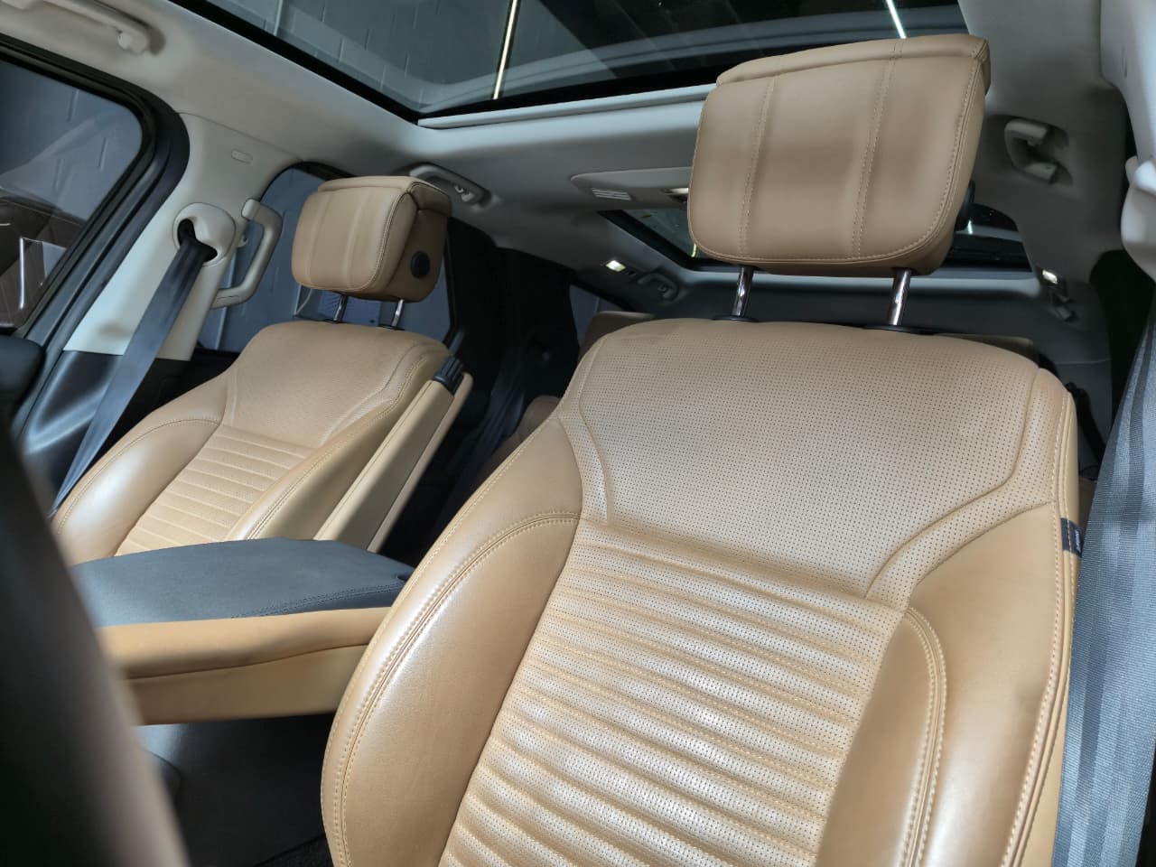 Land Rover Discovery 2022