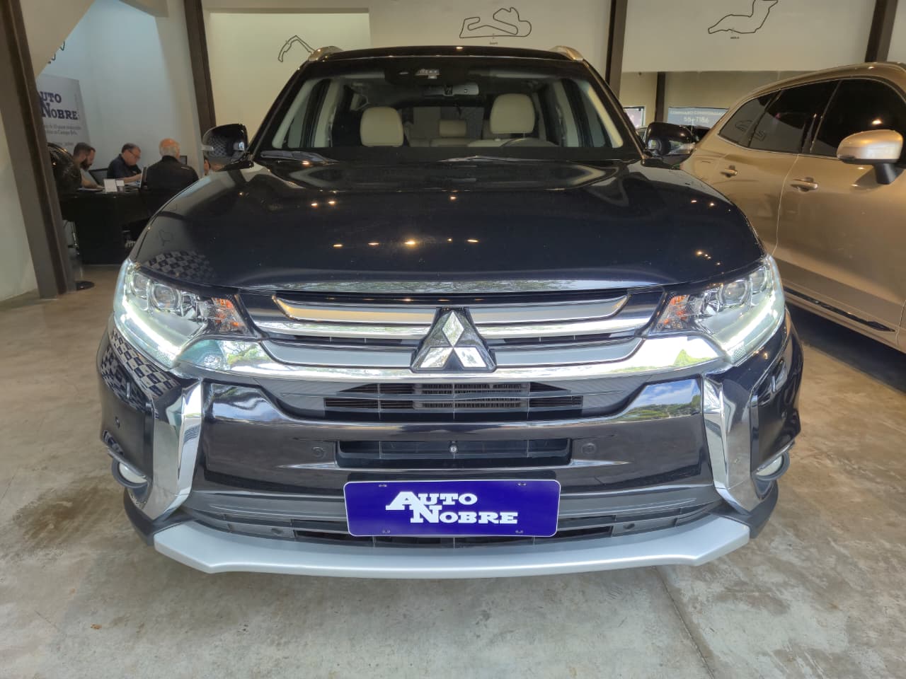 Mitsubishi Outlander 2018