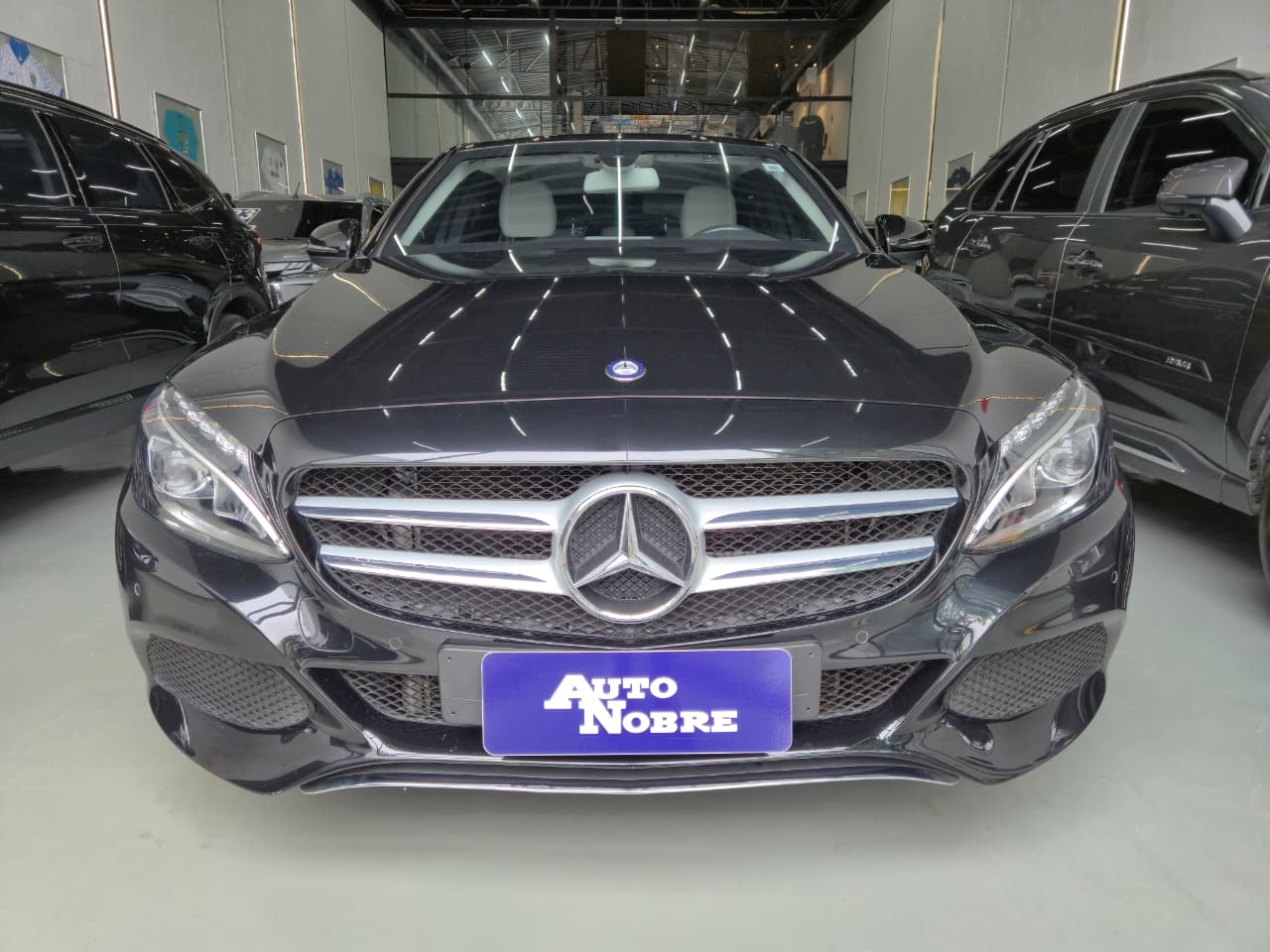Mercedes-Benz C-200 2016