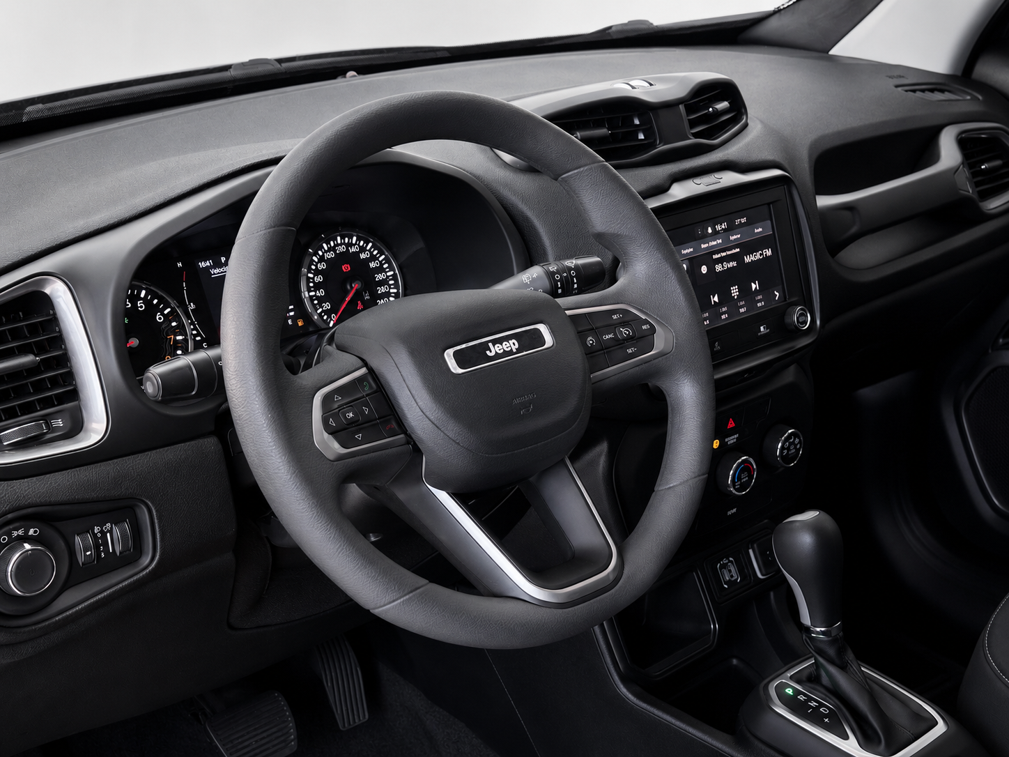 Jeep Renegade Sport T270 1.3 Tb 4X2 Flex Aut. - foto 5