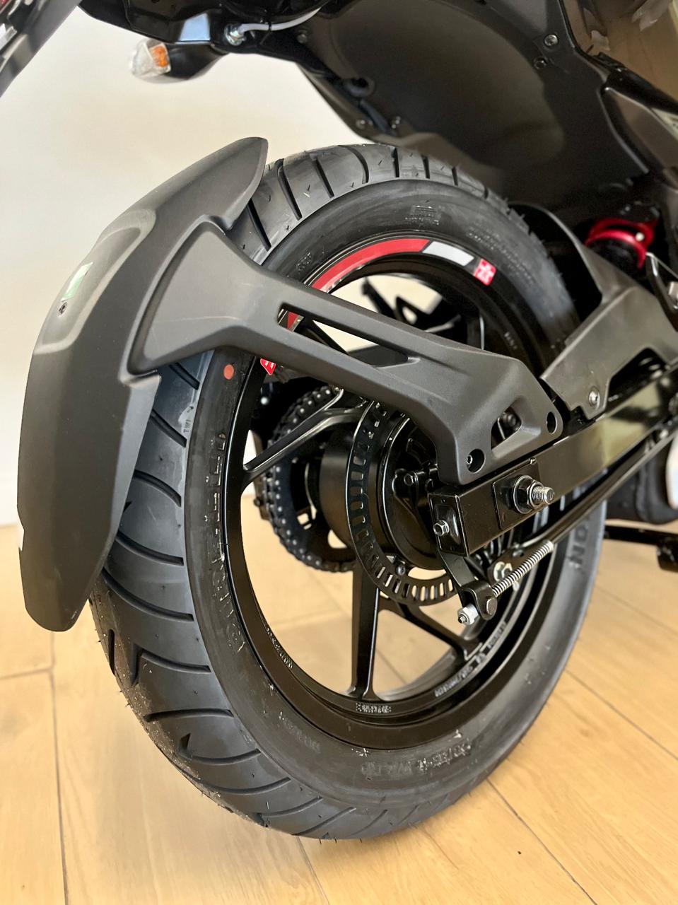 BAJAJ Pulsar N150 2026