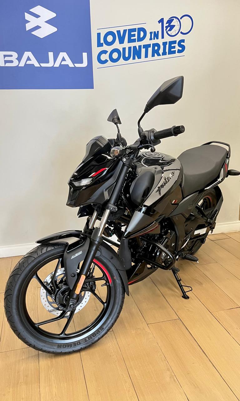BAJAJ Pulsar N150 2026