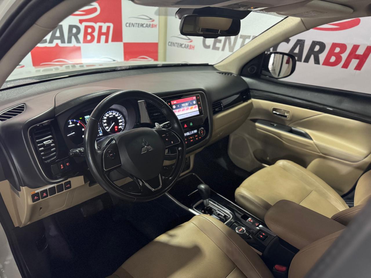 Mitsubishi Outlander 2018