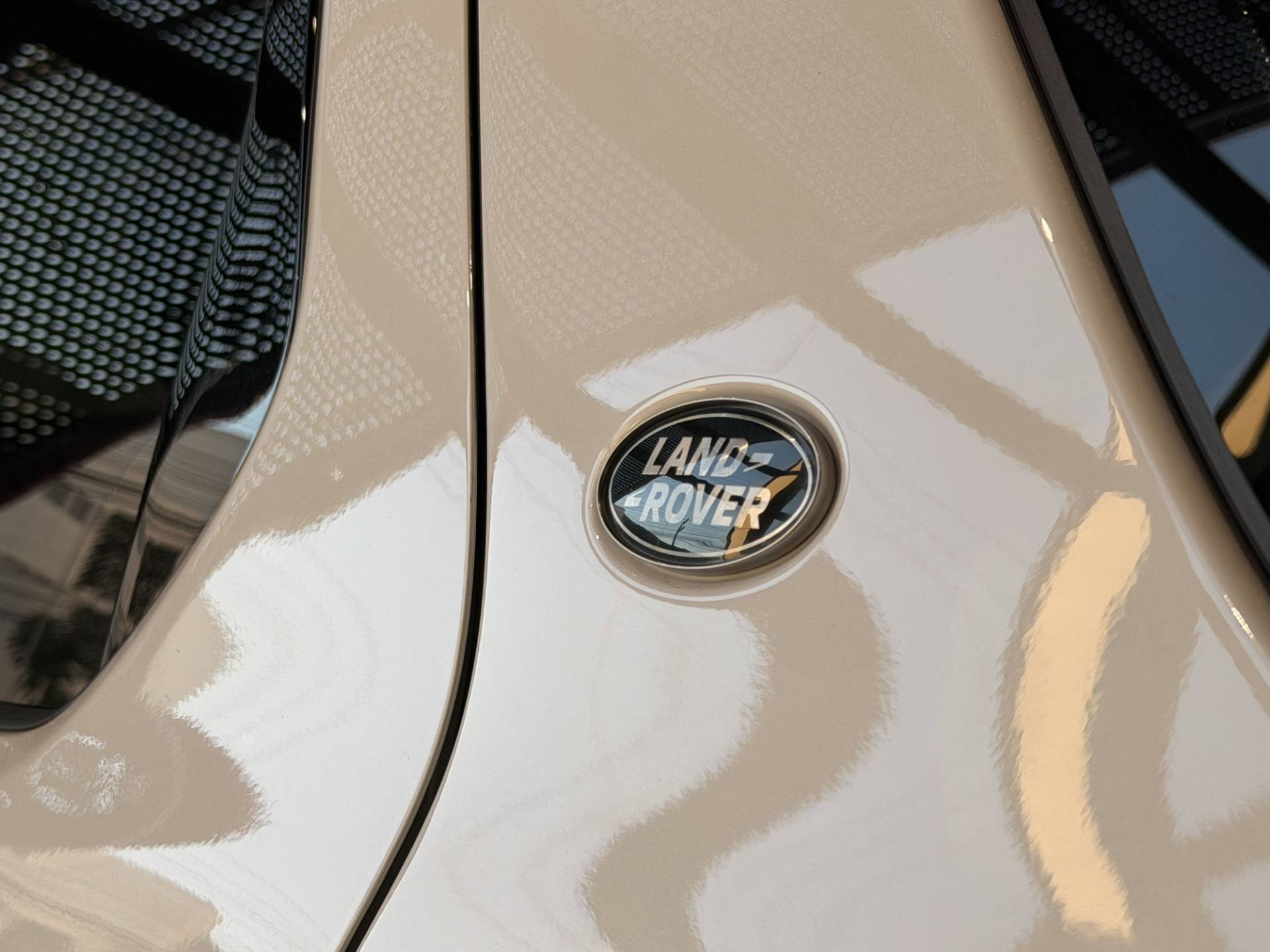 Land Rover Discovery Sport 2024