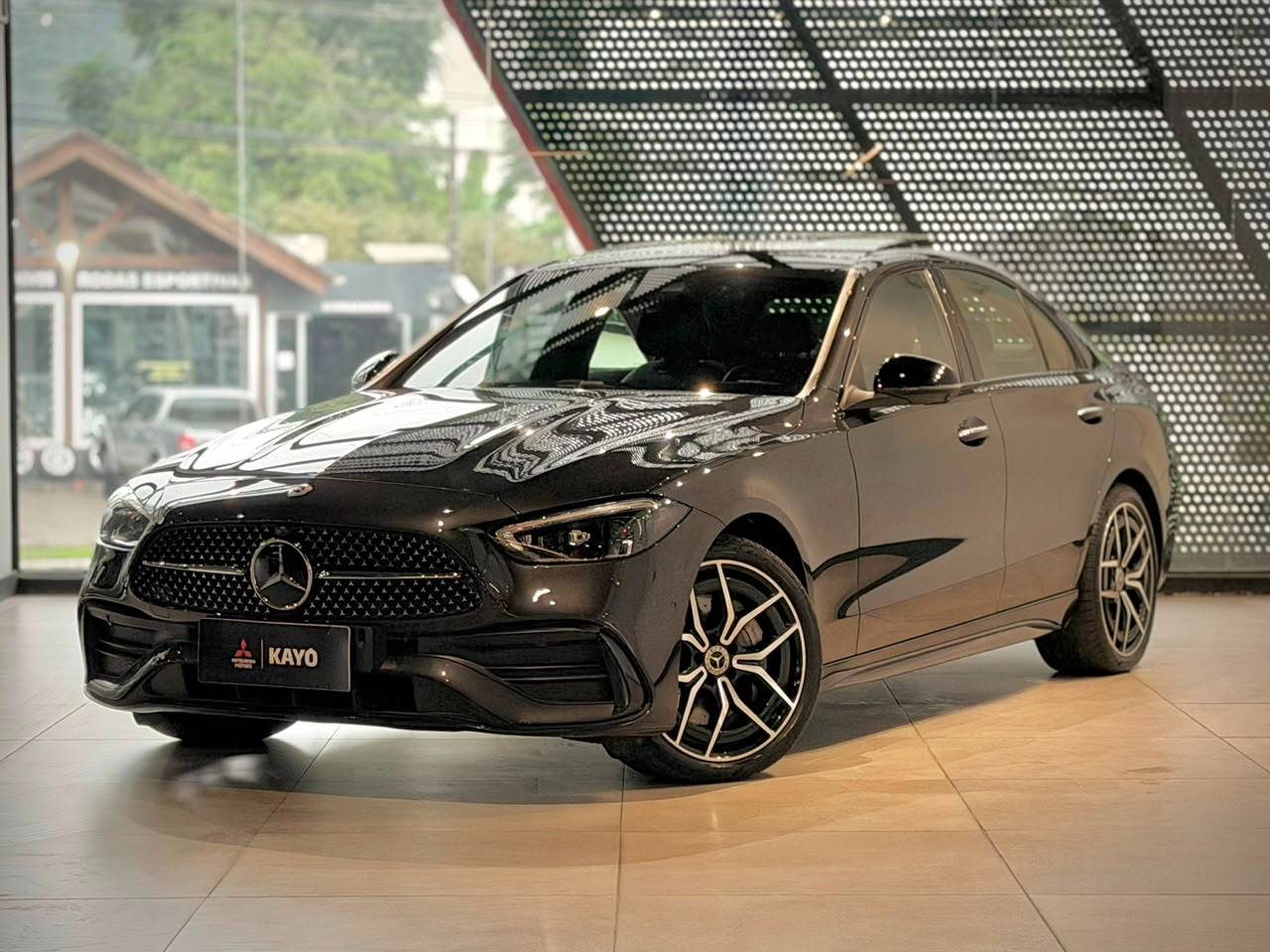 Mercedes-Benz C 300 2025