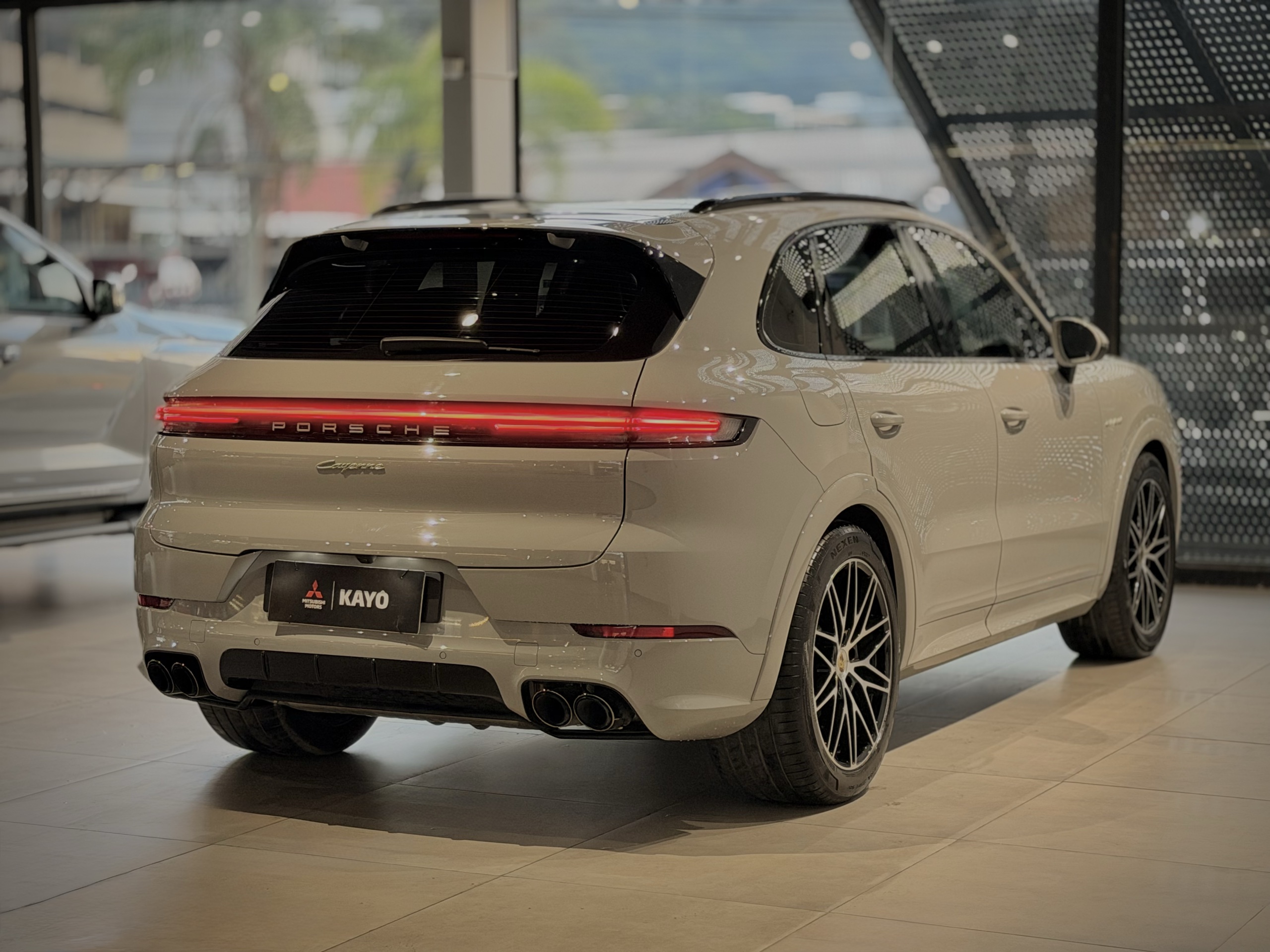 Porsche Cayenne 2024