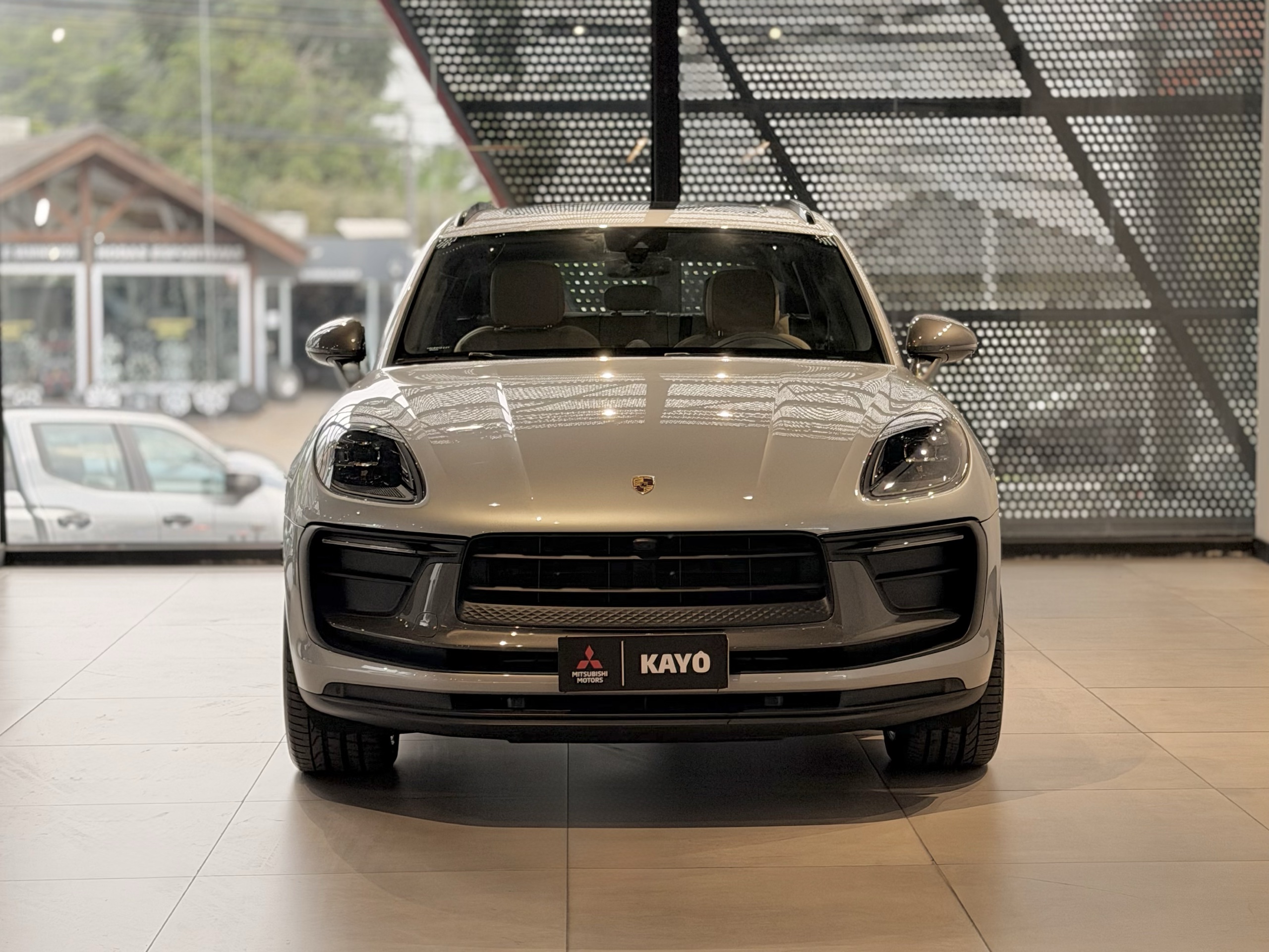 Porsche Macan 2025