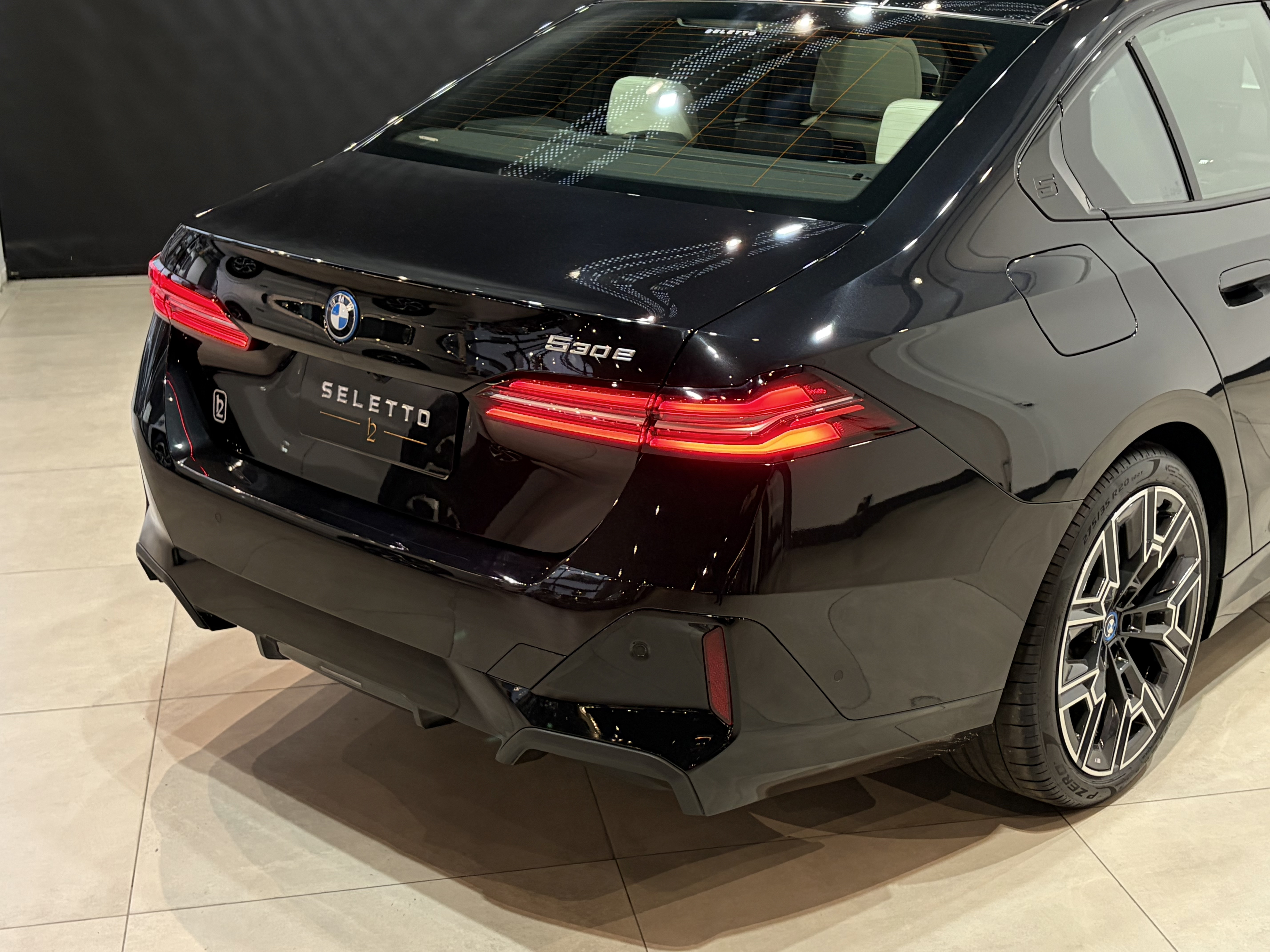 BMW 530e 2025
