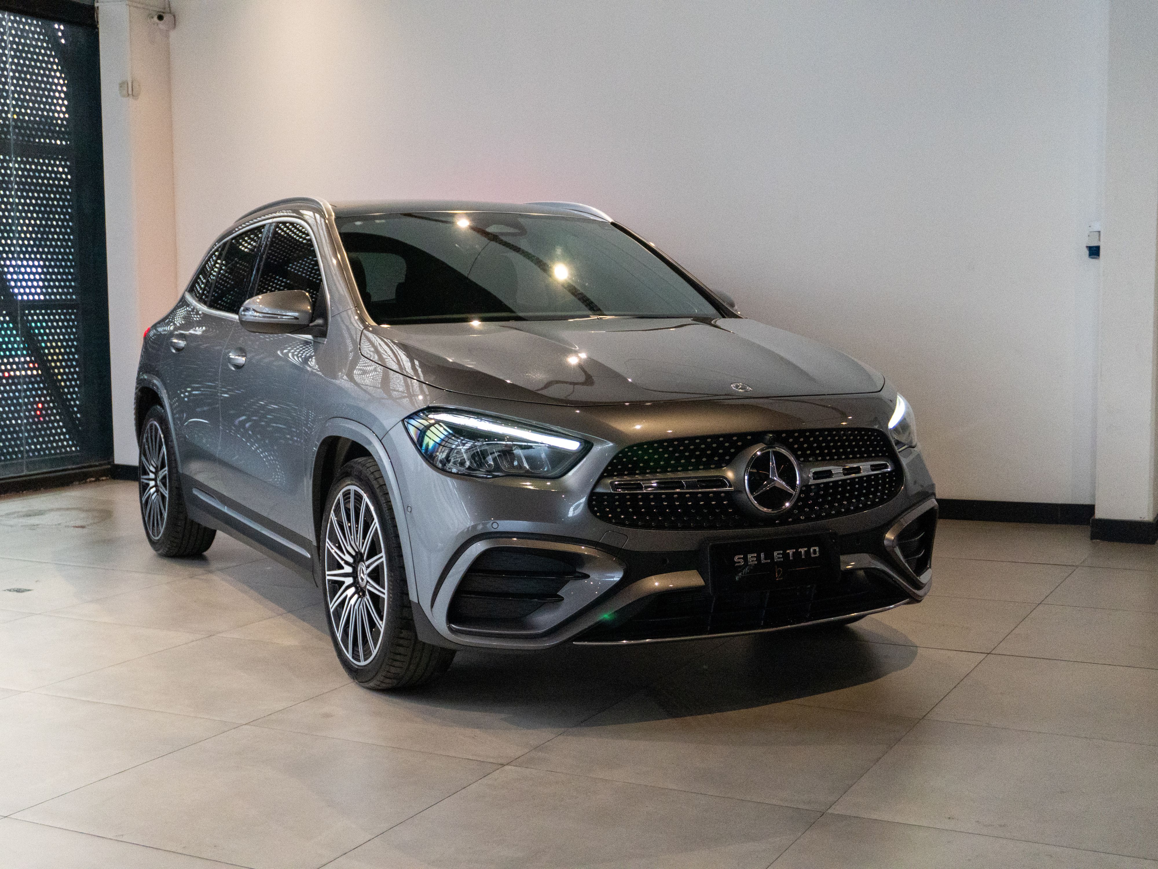 Mercedes-Benz GLA 2025