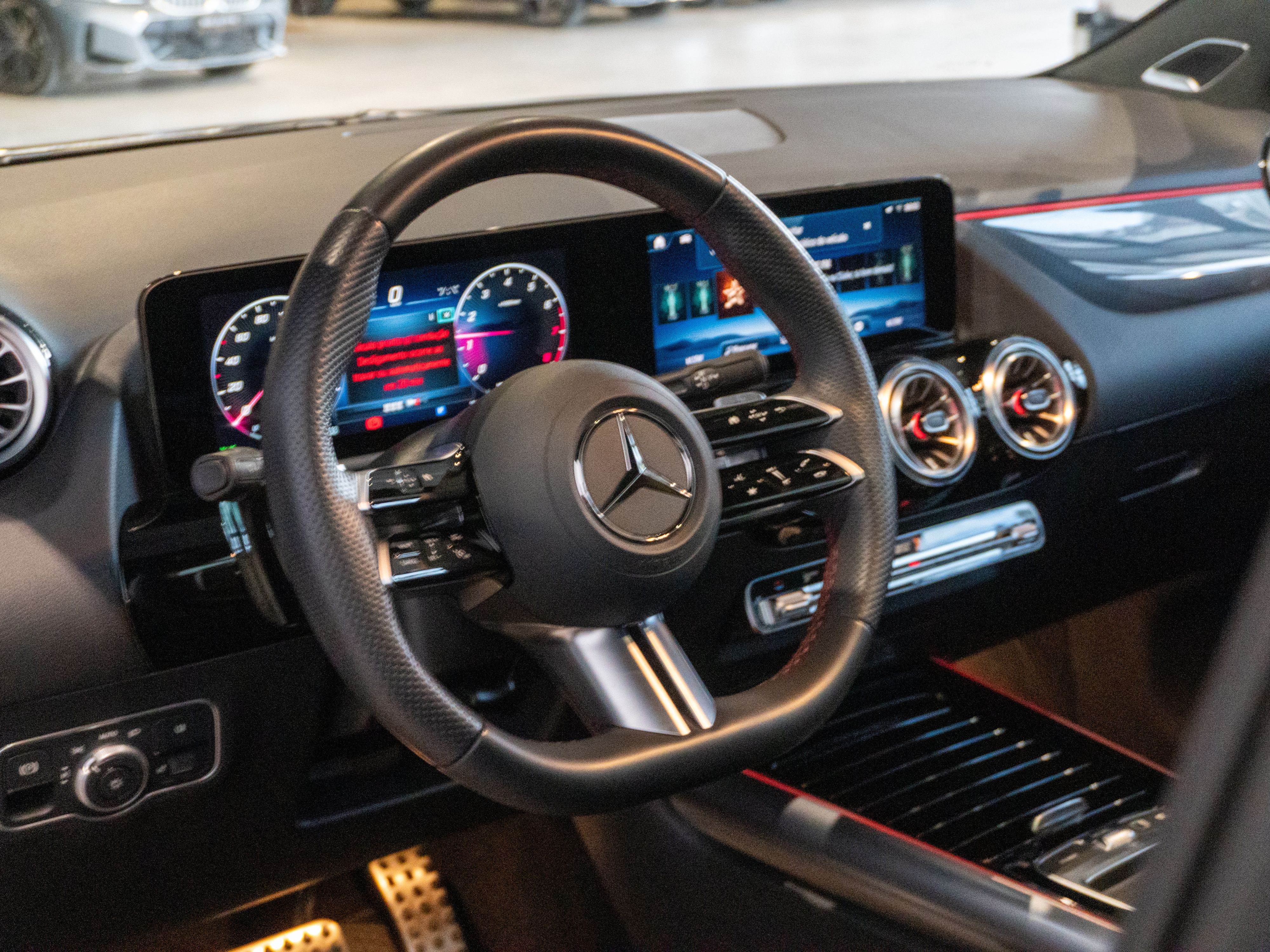 Mercedes-Benz GLA 2025