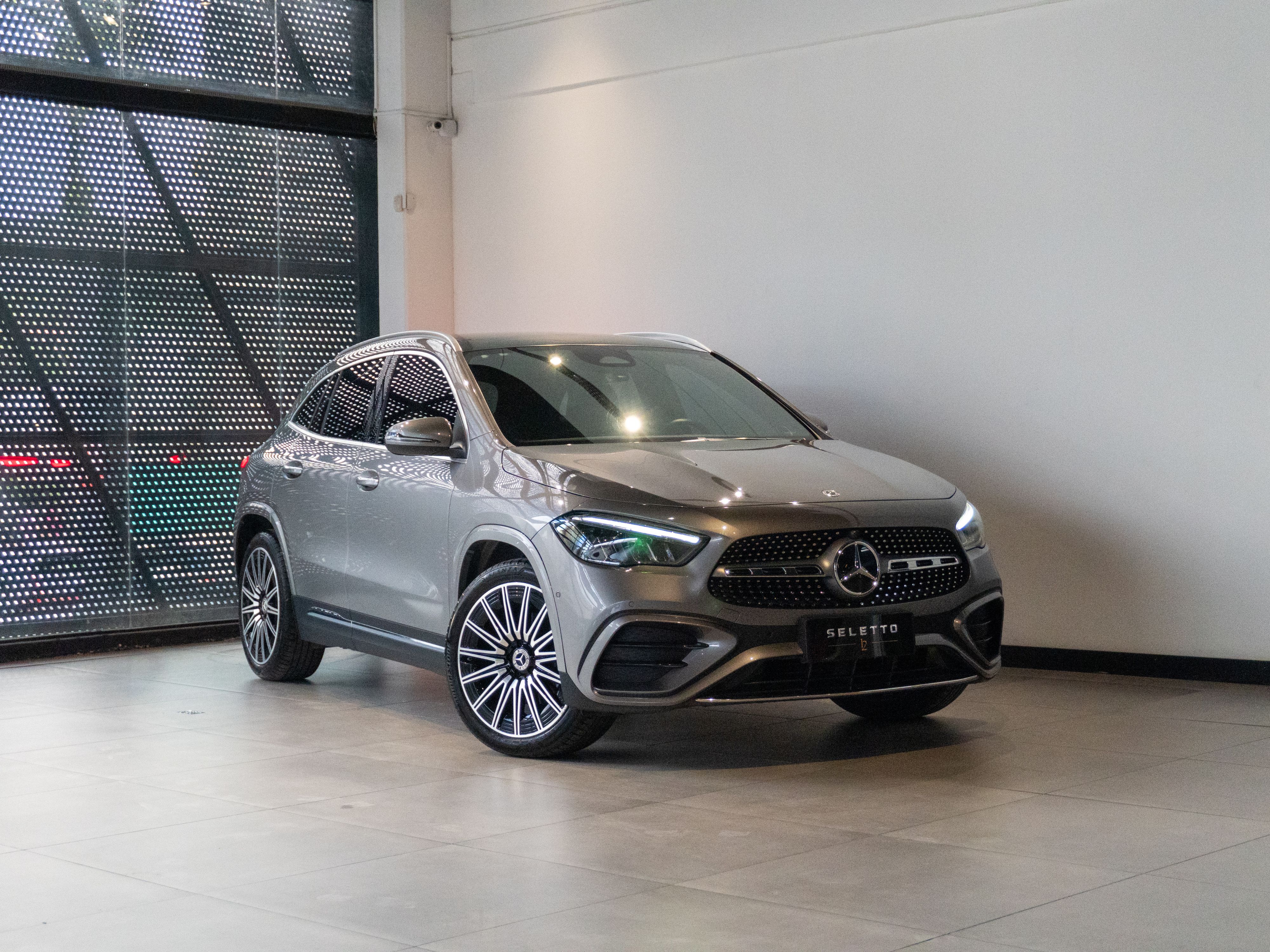 Mercedes-Benz GLA 2025