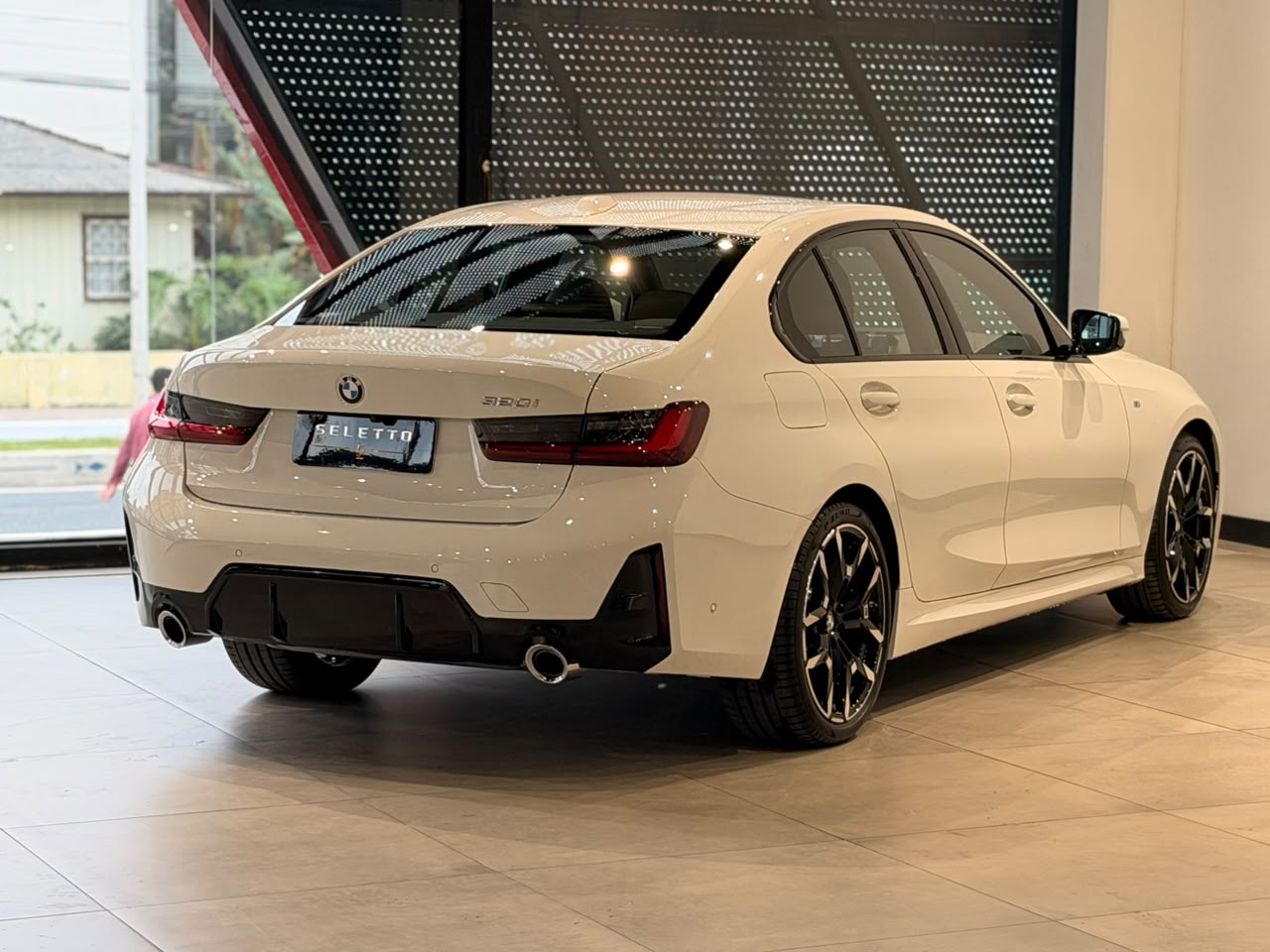 BMW 320i 2025