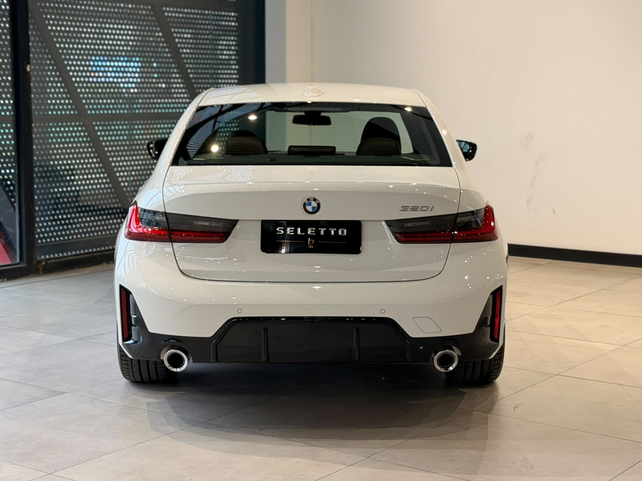 BMW 320i 2025