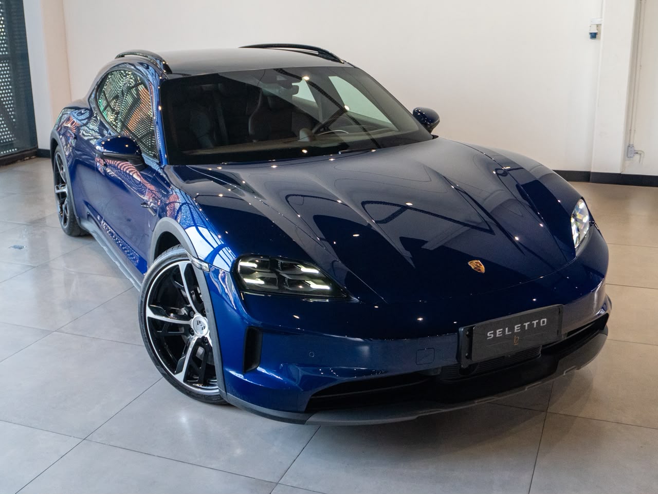 Porsche Taycan 2025