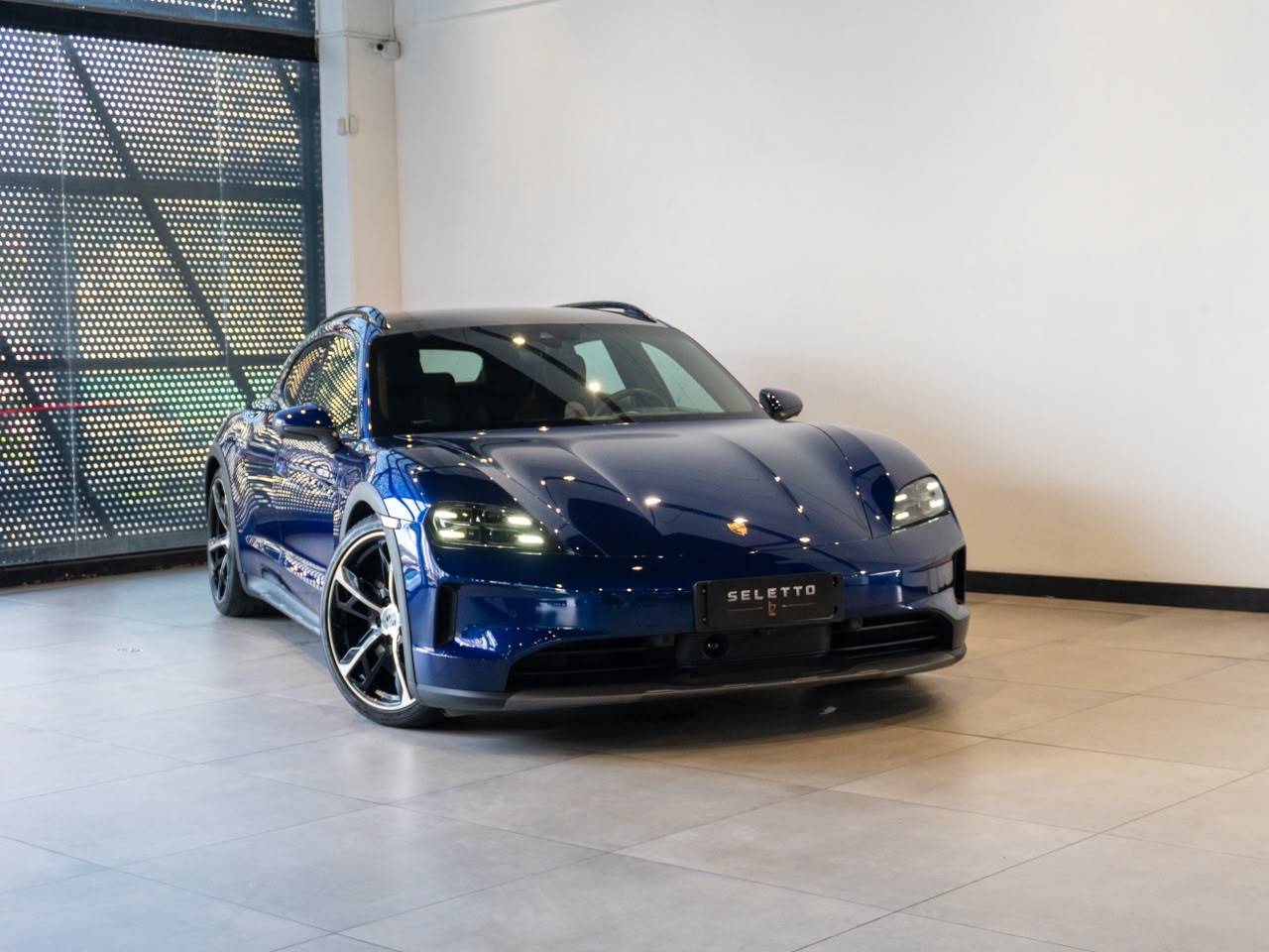 Porsche Taycan 2025